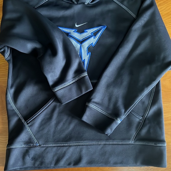 Nike small sweatshirt - Picture 2 of 3